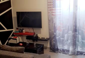 Appartement T2 Toulon has Balcony rooms