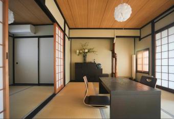    -              allows 18 year olds to book a room