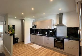 L appartement des parcs nantais has Balcony rooms