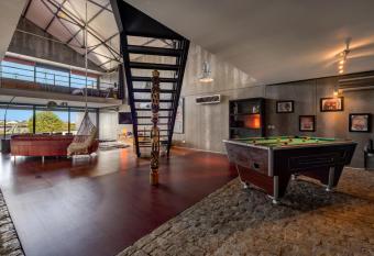 Leh has Balcony rooms