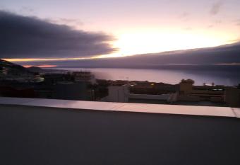 Casa Sara 2 allows 18 year olds to book a room