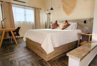 Departamento con Terraza has Balcony rooms