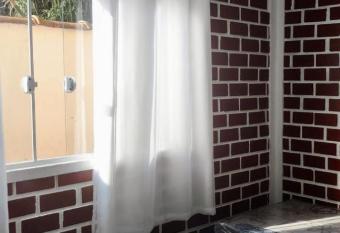 casa com piscina 4 quartos 4 banheiros em morretes has Balcony rooms