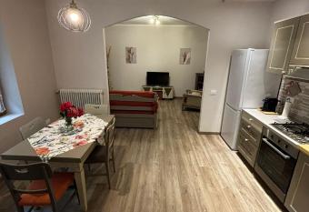 Da Cinzia has Balcony rooms