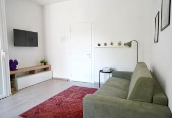 Molinari House Modena Smeraldo has Balcony rooms