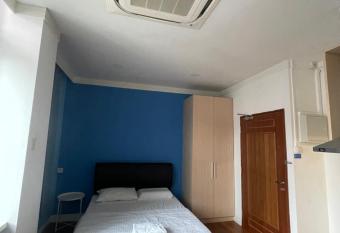 36 club st residence has Balcony rooms