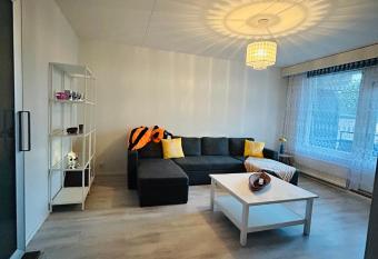 Amys apartment has Balcony rooms