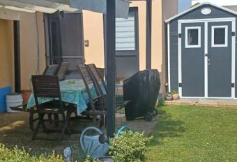 Chez Serge et Francine allows 18 year olds to book a room