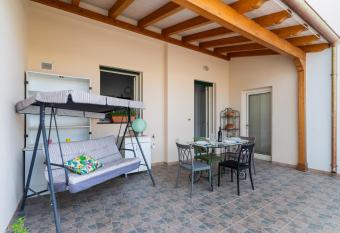 Nonna Rosa has Balcony rooms