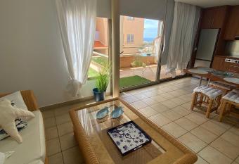 Esquinzo Playa 3 Jandia Fuerteventura allows 18 year olds to book a room