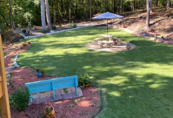 RELAX, REST and then repeat has Balcony rooms