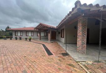 Casa finca con una vista so  ada has Balcony rooms