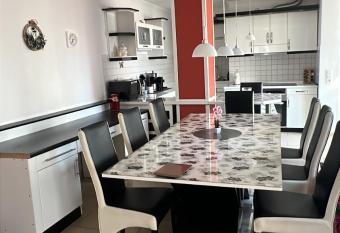 Ferienhaus Abenheim has Balcony rooms