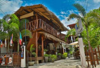 Coco Palm Villa and Cabanas has Balcony rooms