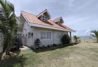 Sea Breeze Beachfront Villa Cebu allows 18 year olds to book a room