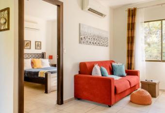 Tamarindo 1BR Apt Nature Pool Beach allows 18 year olds to book a room