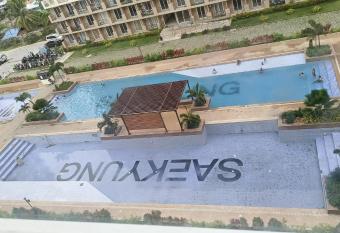 Aly s Home has Balcony rooms