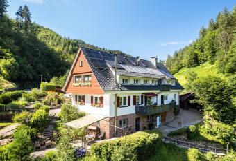 Haus B  chle has Balcony rooms