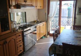 Avellino camera confortevole in centro has Balcony rooms