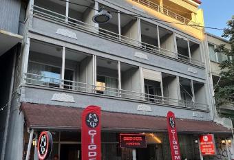   i  dem Motel Pansiyon & PUB has Balcony rooms