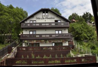 La Monitori has Balcony rooms