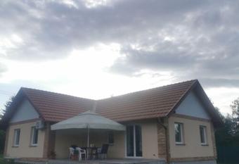 V  r  st  lgy Vend  gh  z allows 18 year olds to book a room