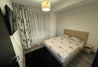 Luxury apartment Militari has Balcony rooms