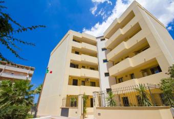 Residence Le Saline has Balcony rooms