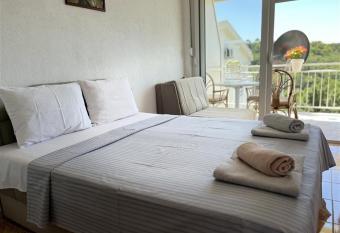 Apartmani Neda Bane has Balcony rooms