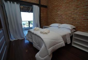 Casa P  r Do Sol Cantareira has Balcony rooms