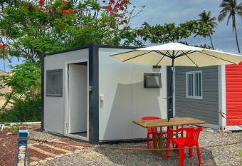 Casa Faro cerca de la playa allows 18 year olds to book a room
