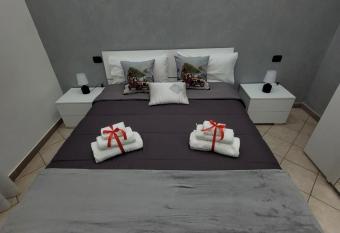 Irma s House has Balcony rooms