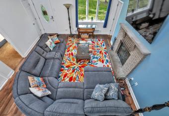 Home in Tobyhanna with tons of amenities! has rooms with a private hot tub