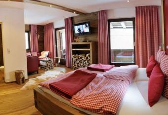 Seefeld Appartments has Balcony rooms