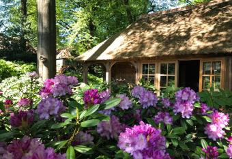 B&B La  Petite Bergerie  has Balcony rooms