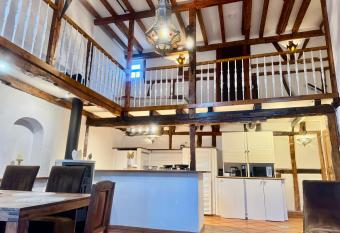 Charmantes Haus N  he Bonn K  ln Messe Phantasialand has Balcony rooms