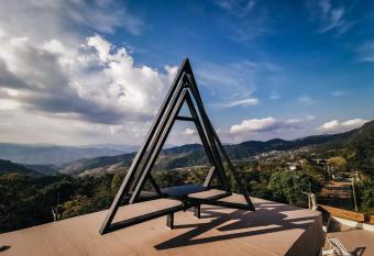 Ai-oon b1 by Triple a coffee has Balcony rooms