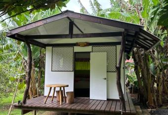 S  jour chez Marie has Balcony rooms