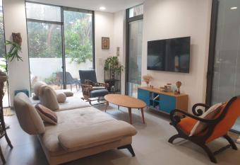 Mohaliver 23 Do has rooms with a private hot tub