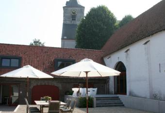 B&B Hof ter Kwaremont has Balcony rooms