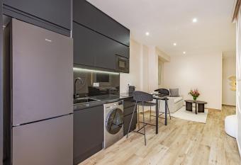 Cocon Marrakchi has rooms with a private hot tub