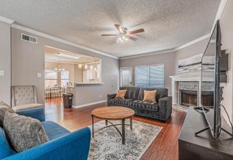 Charming 3BD 3BA with Garage, Indoor Fireplace, and Gated Backyard in Frisco, TX has Balcony rooms