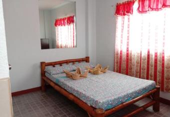 Cebu Guest Inn has Balcony rooms