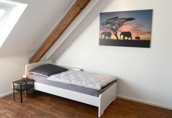 Worker Place Bedburg Hau has Balcony rooms