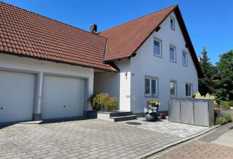 Ferienwohnung Heilsbronn has Balcony rooms