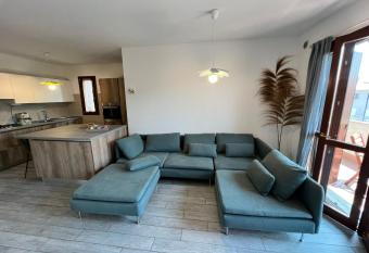 L Oasi di Lu  has Balcony rooms