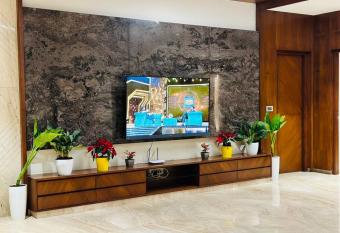 Premium Ultra luxurious 5bhk villa in Kondapur has Balcony rooms