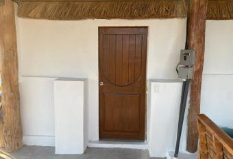 Caba  a del amor has Balcony rooms