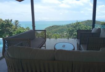 2br Modern Balinese pool & sea view villa #8 allows 18 year olds to book a room