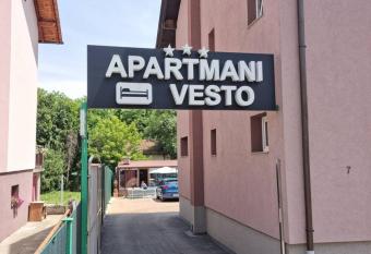 Apartments Vesto has Balcony rooms